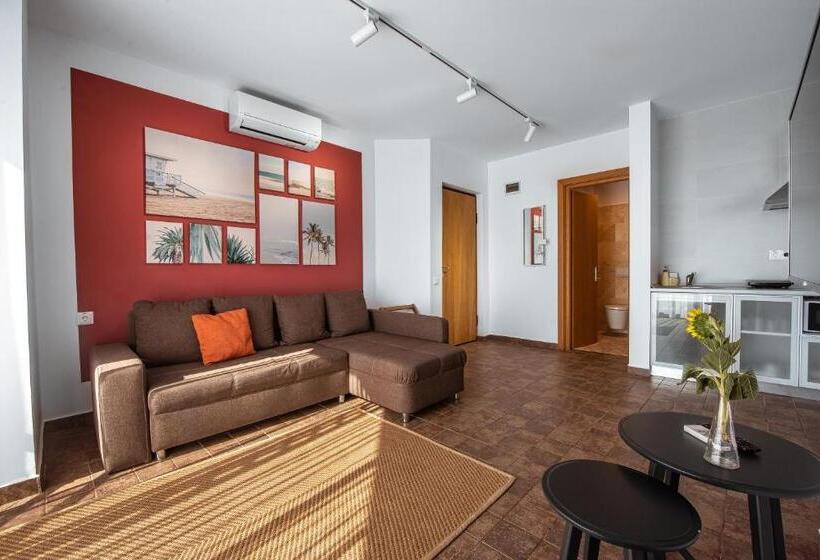 Superior Studio Sea View, Apart Hotel Safir