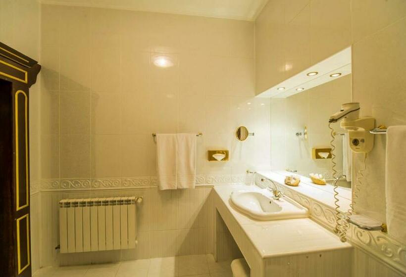 اتاق لوکس با بالکن, Aurelius Imparatul Romanilor Hotel & Spa