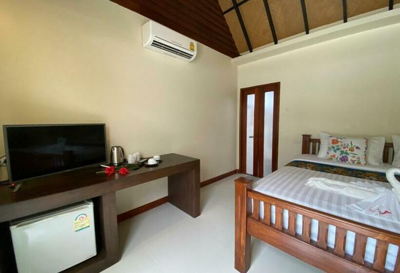 Бунгало Deluxe, Chunut House Resort