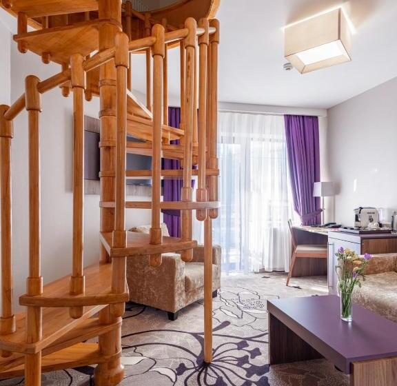 سوئیت سوپریور 3 خوابه, Miruna   New Belvedere