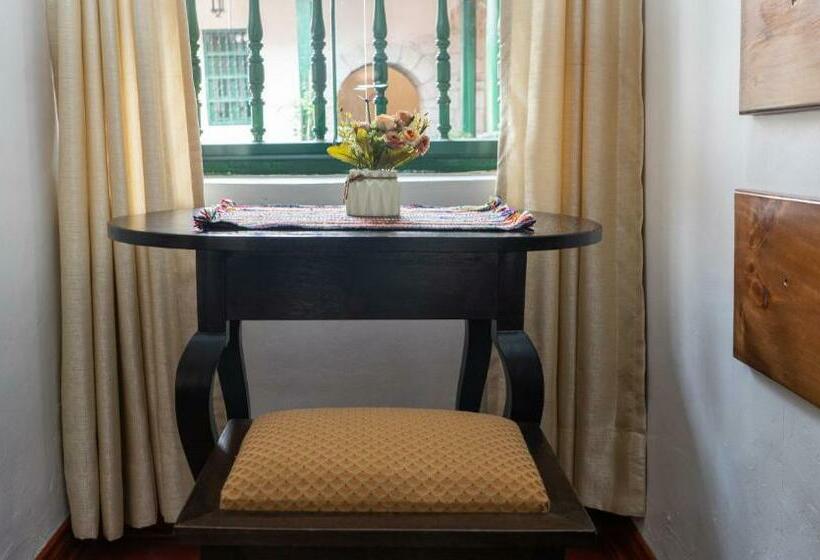 Quarto Estandar, La Casona Real Cusco