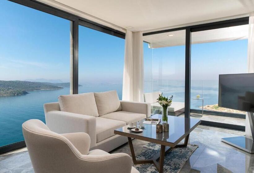 带大床的套房, Le Méridien Bodrum Beach Resort