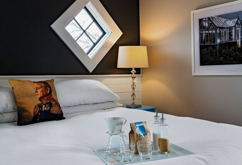 Полулюкс Повышенной Комфортности, The Waterford Inn