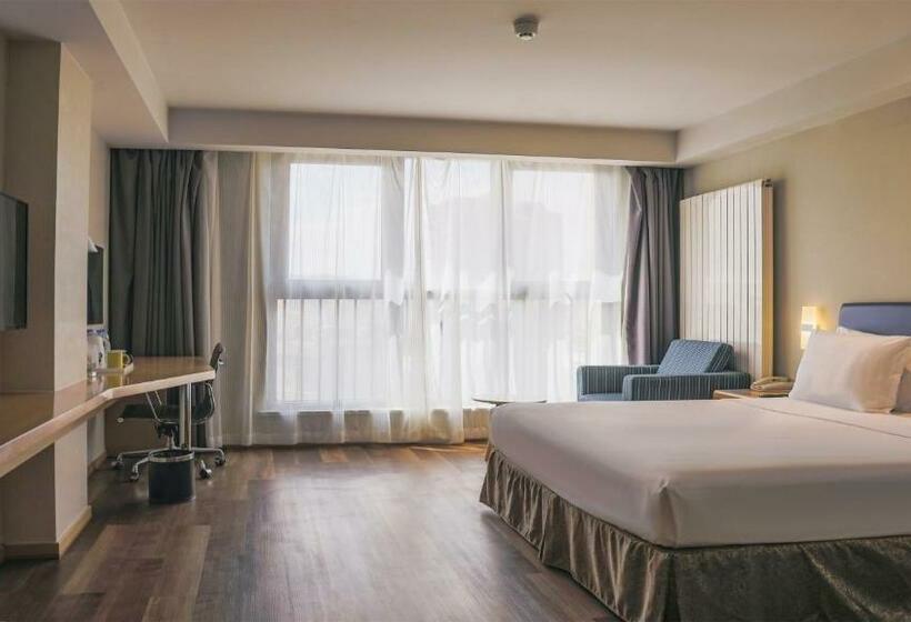 스탠다드 룸, Holiday Inn Express Zhangjiakou Park View