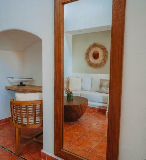 スイート, La Villa Luz