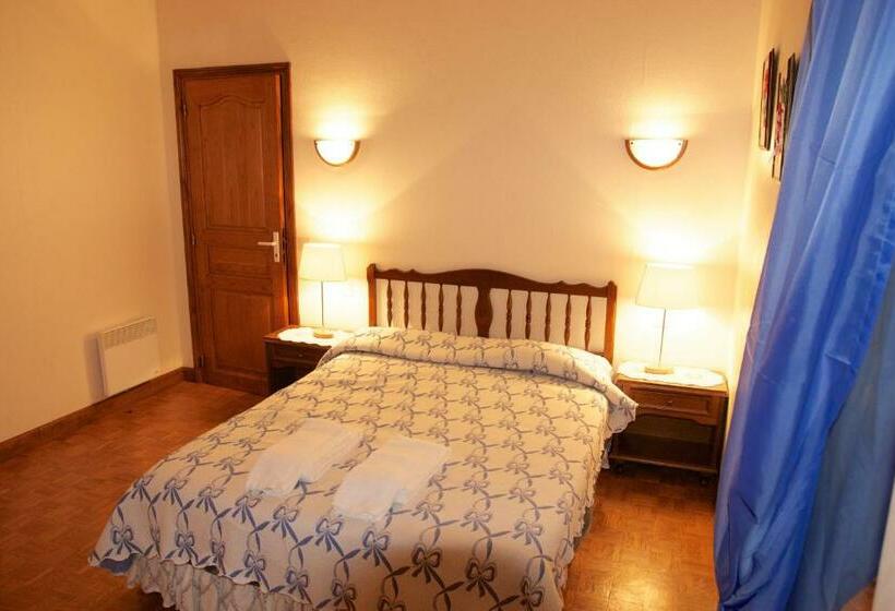 Номер Стандарт, Chambres D Hotes Garicoitz