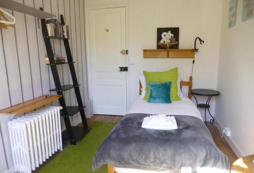 غرفة قياسية فردية, La Maison Du Marchand