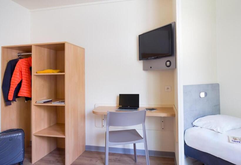 Номер Стандарт Трехместный, Ibis Budget Aubagne Paluds Agora