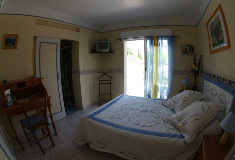 اتاق استاندارد, Les Tilleuls B&b