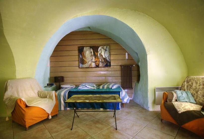 Апартаменты 3 Спальни, La Maison Du Pont Vieux