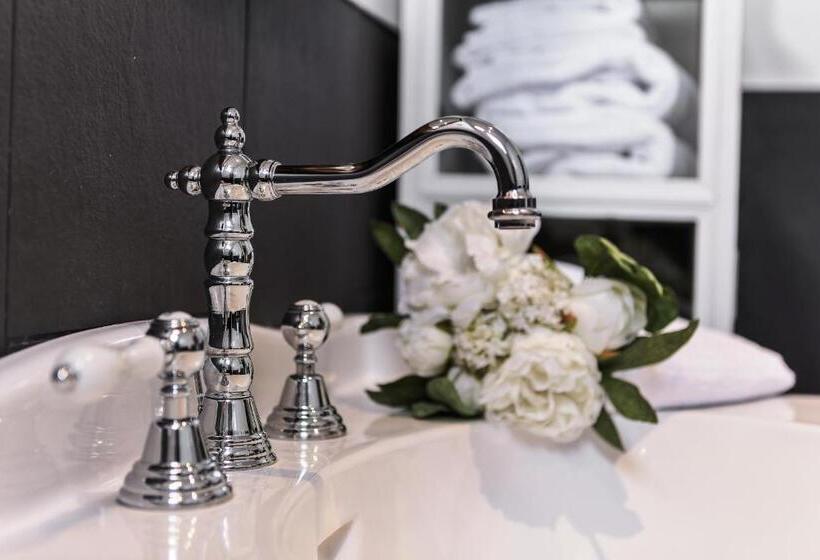 غرفة قياسية مطلة على المتنزه, Le Petit Manoir De Kériolet