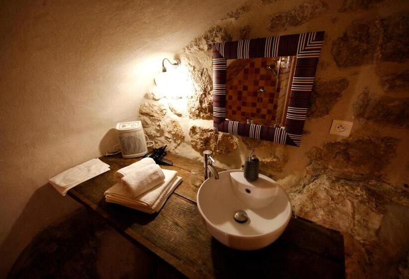 إستوديو قياسى مزودة بتراس, Mas De Coulet