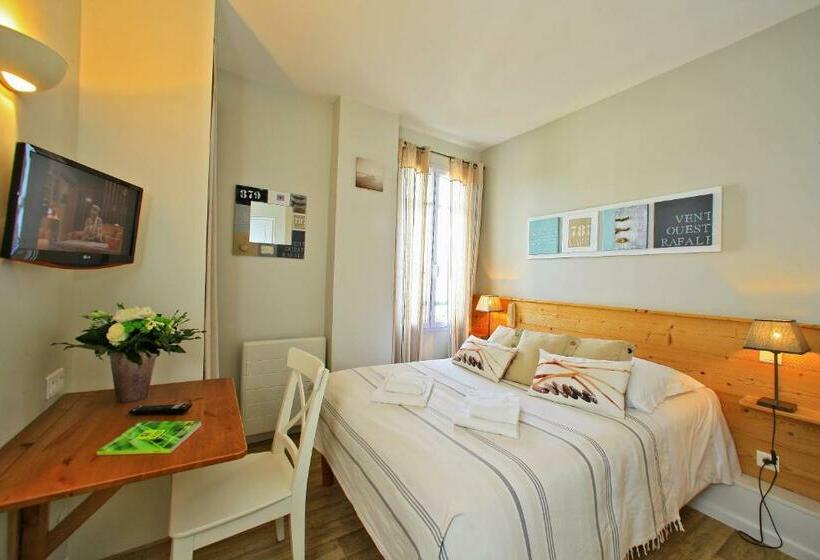 Номер Базовый Interior, Logis Hôtel La Chaize