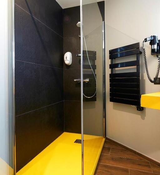 Номен Superior с Гидромассажем, Logis Hôtel La Chaize