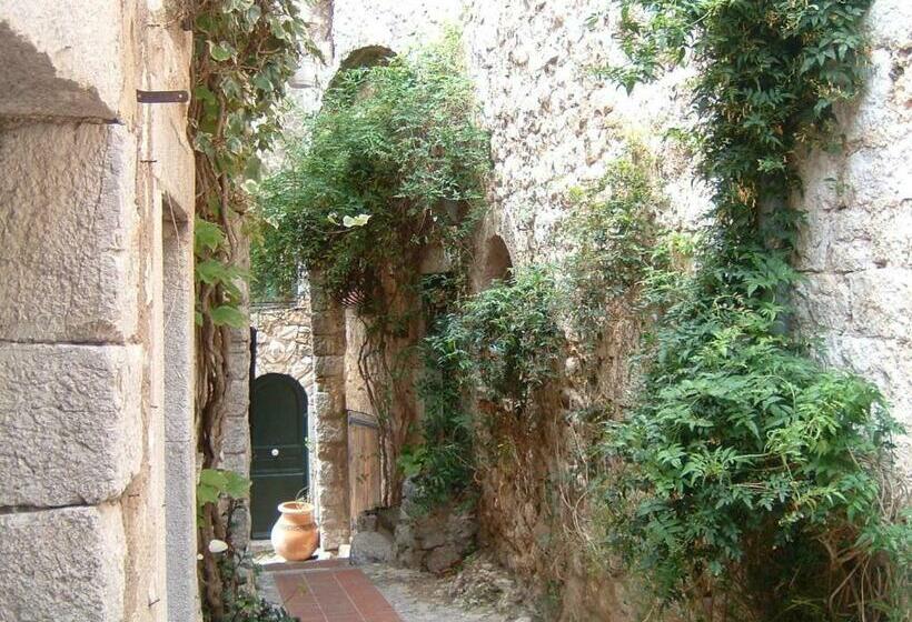Люкс, La Suite Du Village D'eze