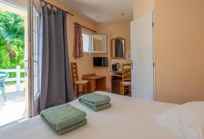Номер Стандарт, Auberge Du Grand Chene