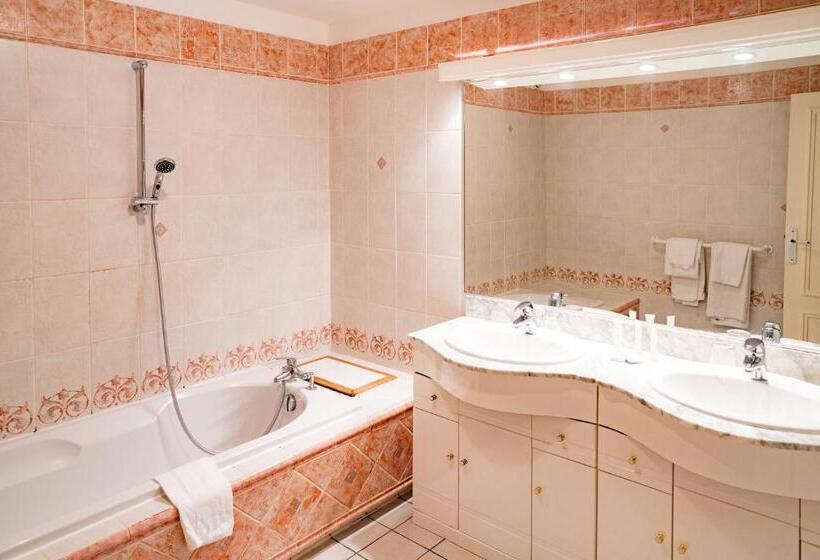 Номер Престиж, Hôtel De Margaux
