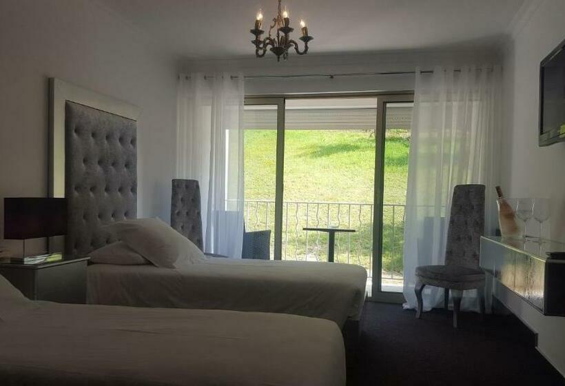 Quarto Comfort, Hôtel Les Deux Lions