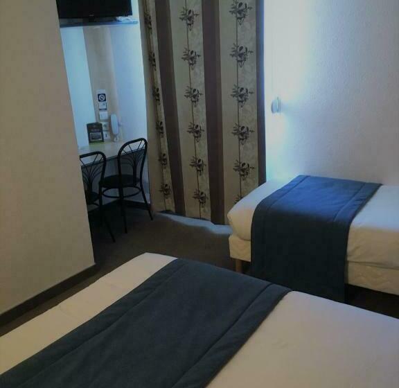 اتاق استاندارد سه نفره, Akena City Chateaurenard