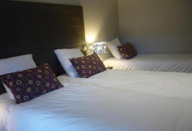 Семейные Апартаменты, Auberge Côté Rivière