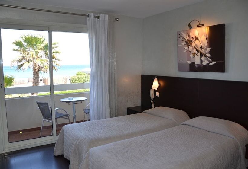 Номер Стандарт Вид на Море с Балконом, Hôtel La Plage