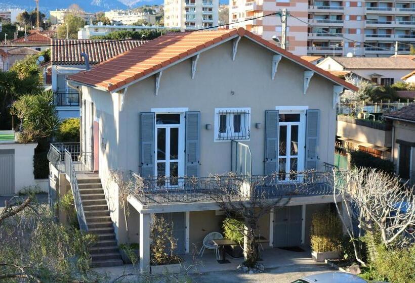 Номер Basic, Hôtel Du Bord De Mer Le Vanillé