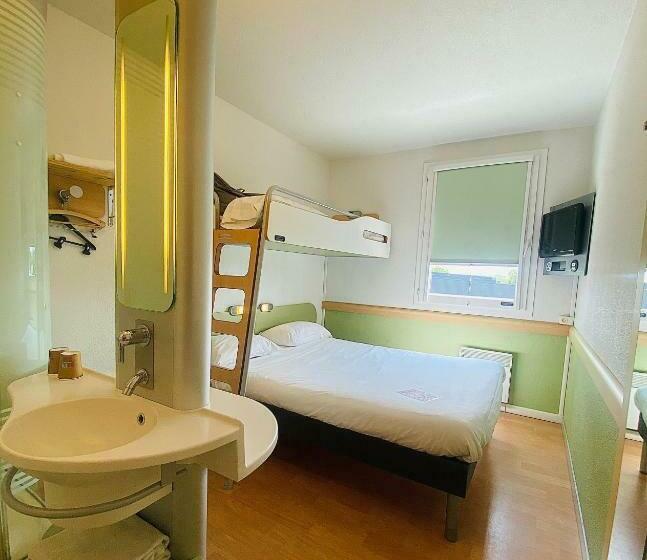Номер Стандарт Трехместный, Ibis Budget Noyon