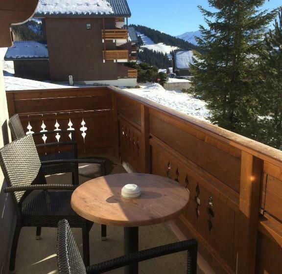 스탠다드 룸, Le Calgary