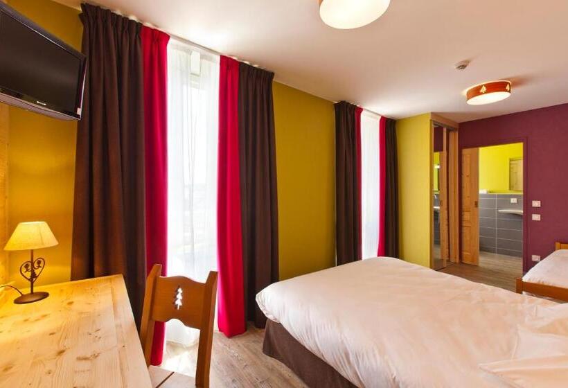 Номер Стандарт Трехместный, Logis Hôtel Lbb   Les 2 Lacs