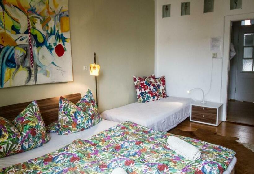 Quarto Estandar Banheiro Compartilhado, Bkarlsruhe.de