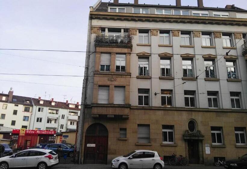 Cama em Quarto Compartilhado, Bkarlsruhe.de