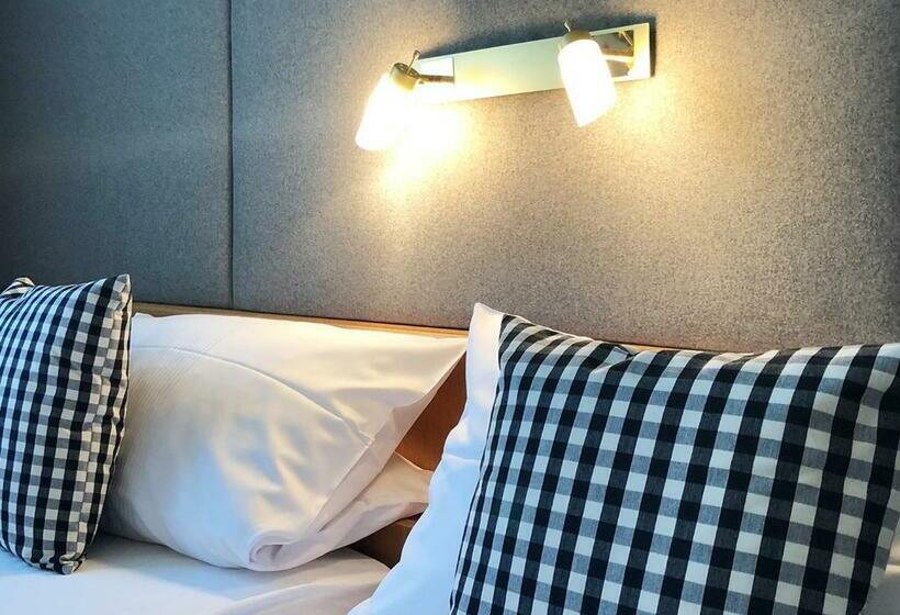 Номер Комфорт, Mangolds Boutique Hotel & Fruehstuecksmeisterei