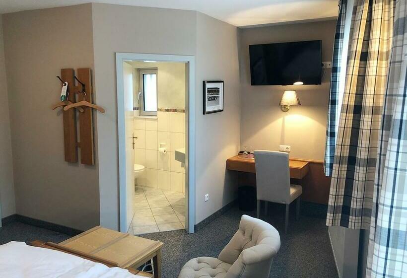 Номер Комфорт, Mangolds Boutique Hotel & Fruehstuecksmeisterei