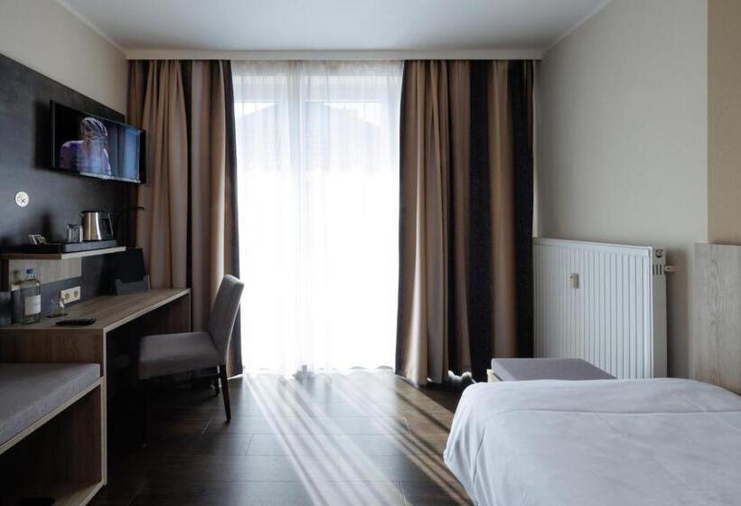 Quarto Estandar Individual com Sacada, Jellentrup   Adults Only