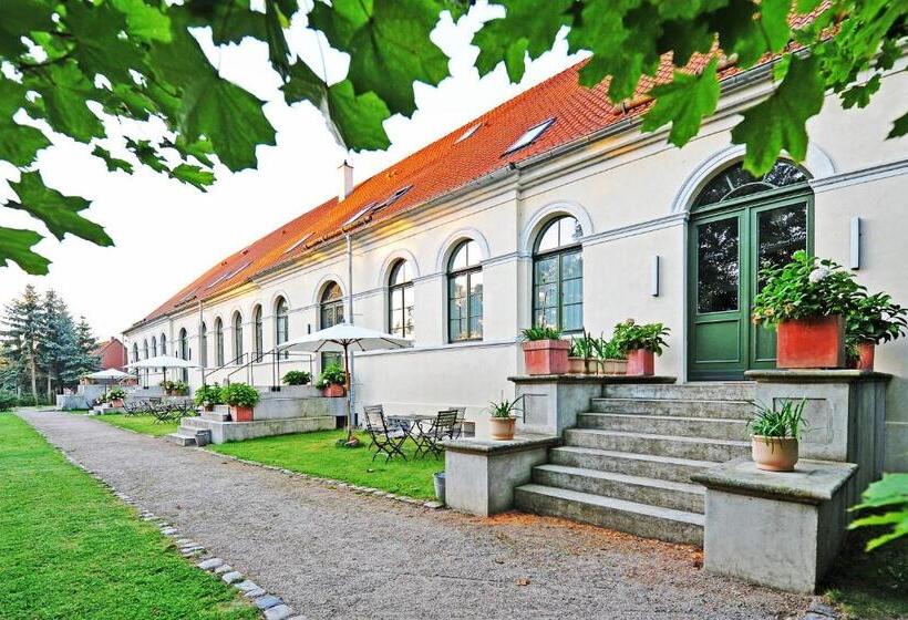 Номер Стандарт, Kavaliershaus Schloß Blücher Am Finckenersee