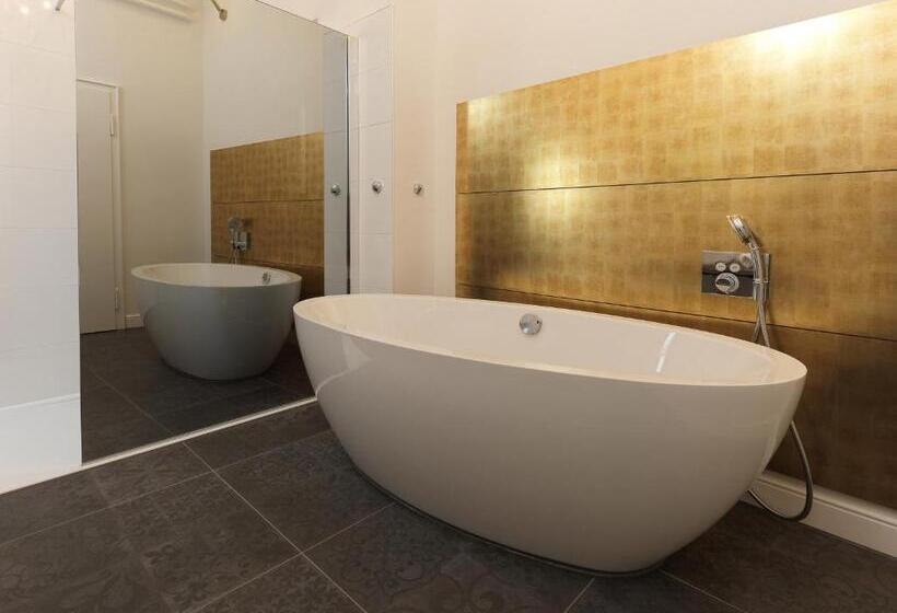 Полулюкс Повышенной Комфортности, Lodner Hotel Drei Mohren