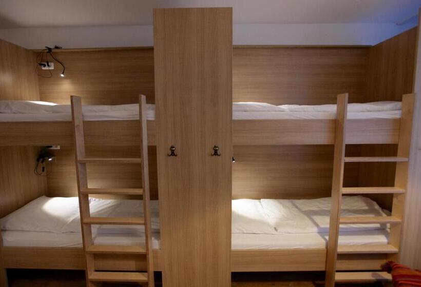 Семейный Номер Совместный Санузел, Old Kings Design Hostel