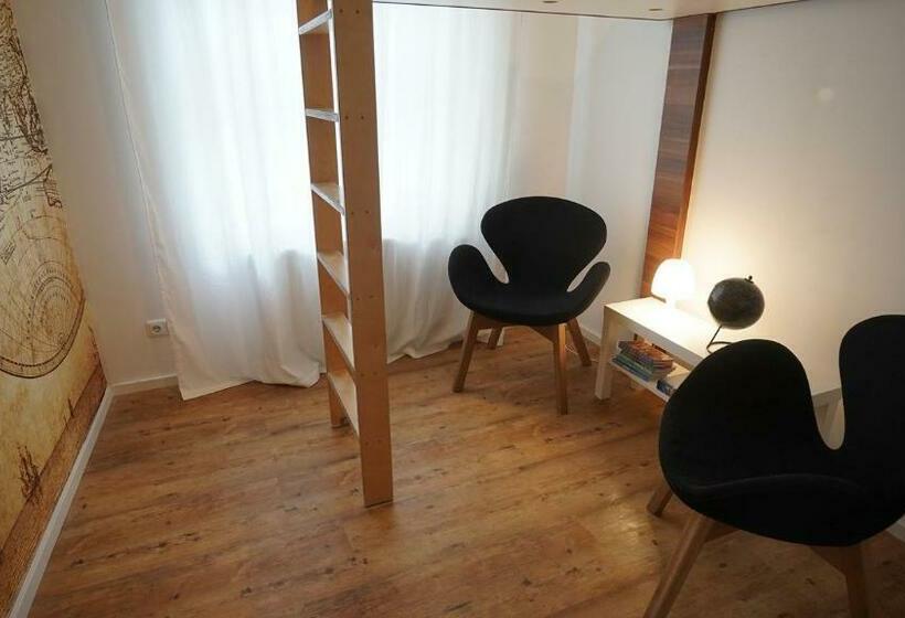 Номер Стандарт Совместная Ванная, Old Kings Design Hostel
