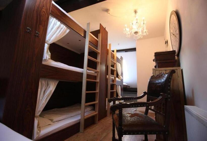 Семейный Номер Совместный Санузел, Old Kings Design Hostel