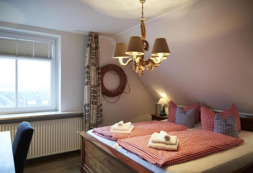 Люкс Вид на Море, Bernstein Hotel Bootshaus