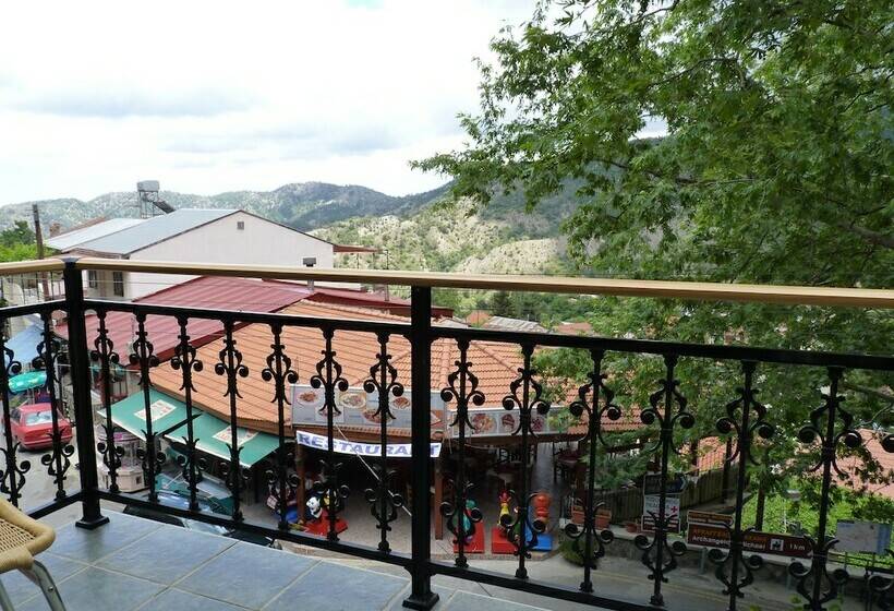 اتاق استاندارد با چشم‌انداز کوهستان, Mountain Rose Hotel & Restaurant