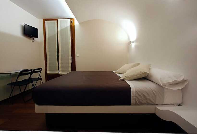 اتاق استاندارد, Pension Iturriza