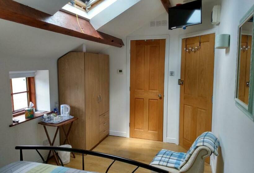 Номер Стандарт, Brook Barn B&b