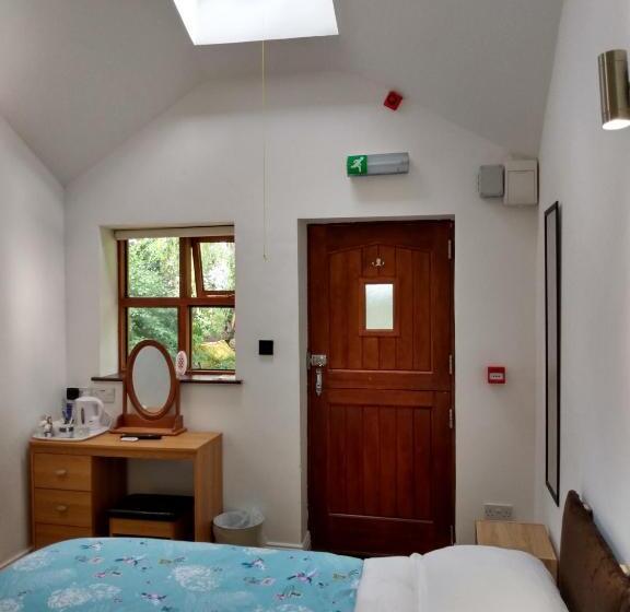 Стандартный Номер Кровать Кинг, Brook Barn B&b