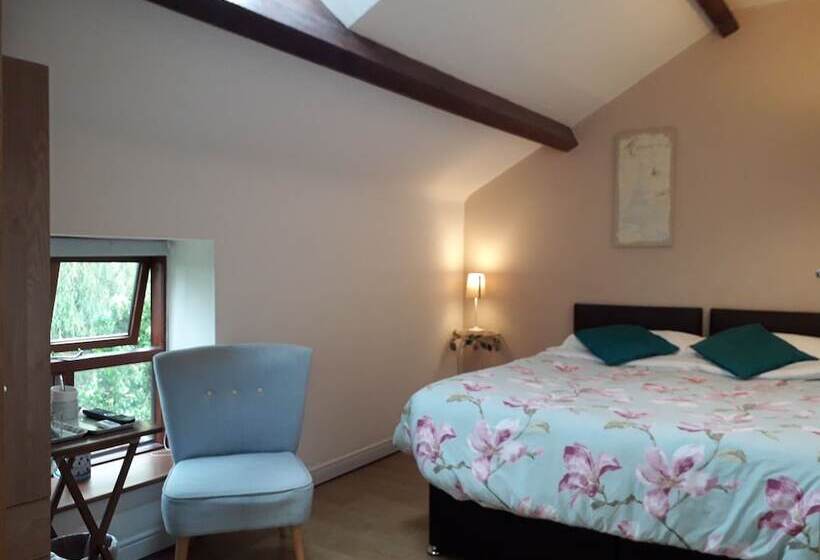 اتاق عادی, Brook Barn B&b