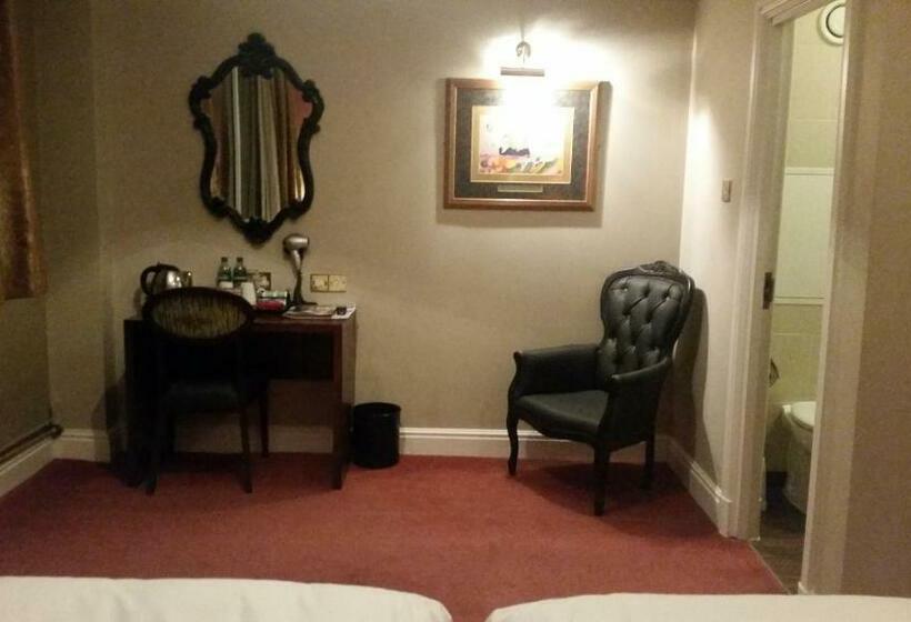 适合残疾人使用的标准间, The Briar Rose Wetherspoon