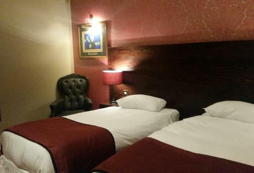 标准间, The Briar Rose Wetherspoon