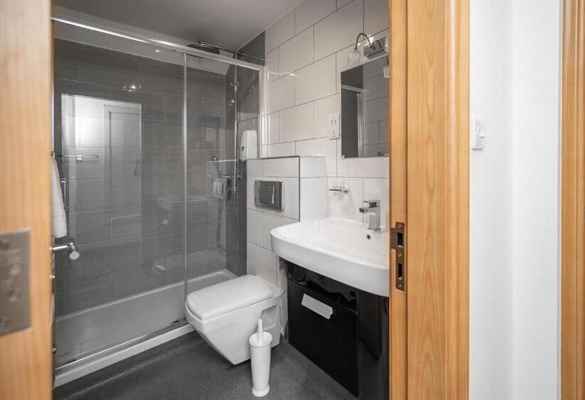 Номер Стандарт, Flexistay Aparthotel Sutton