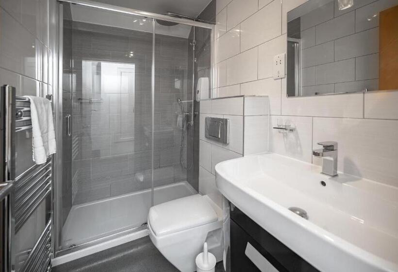Семейный Номер, Flexistay Aparthotel Sutton