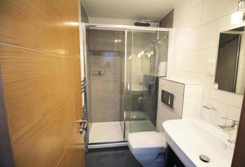 Номер Стандарт Индивидуальный, Flexistay Aparthotel Sutton